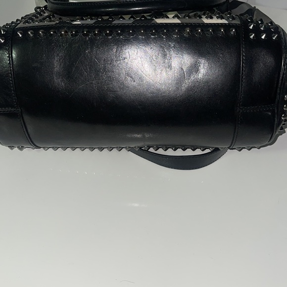 Authentic Burberry Satchel with Spikes - Picture 6 of 11